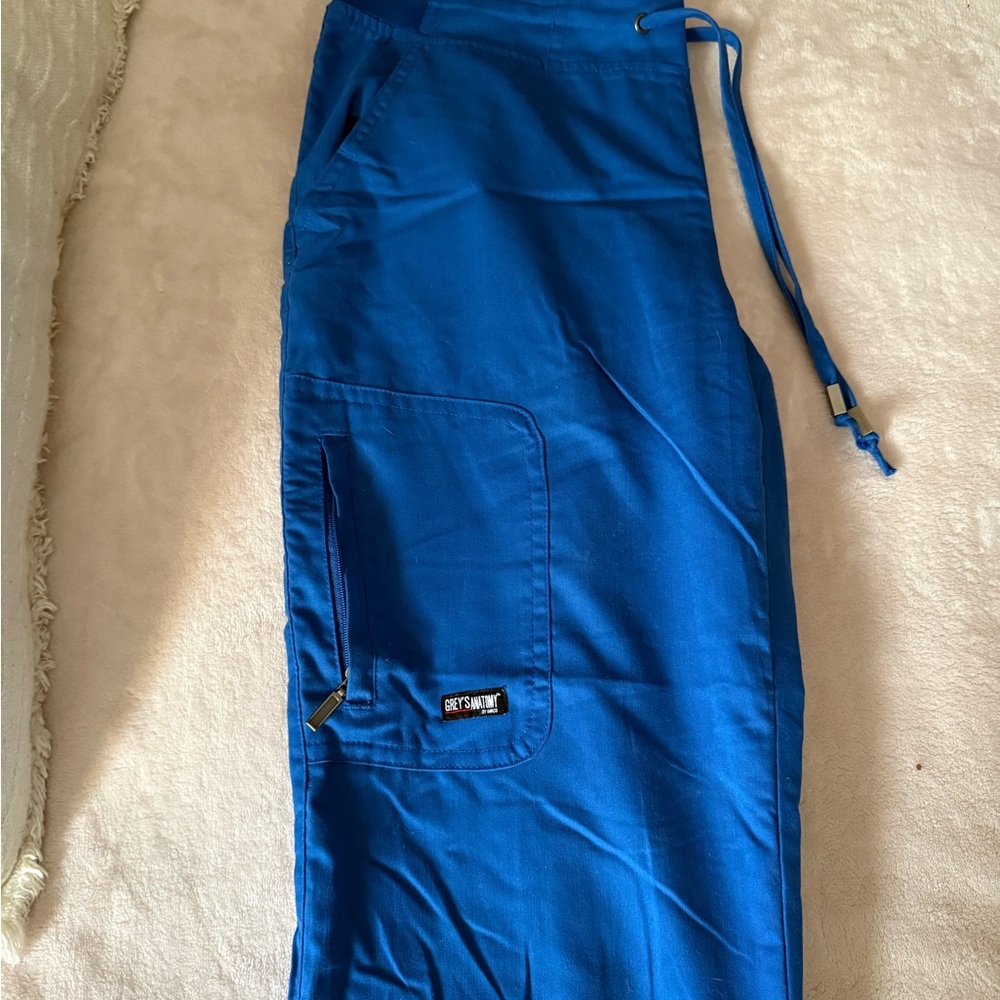 Grey's Anatomy Women’s Cargo Scrub Pants in Royal Blue